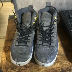 Nike Jordan’s grey size men’s 8